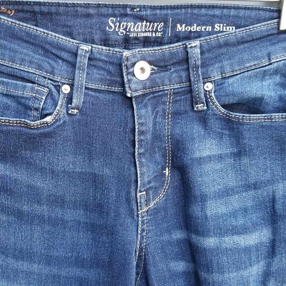 Levi's Signature Modern Slim Jeans size 4 M  ( 27-32) - Picture 2 of 9